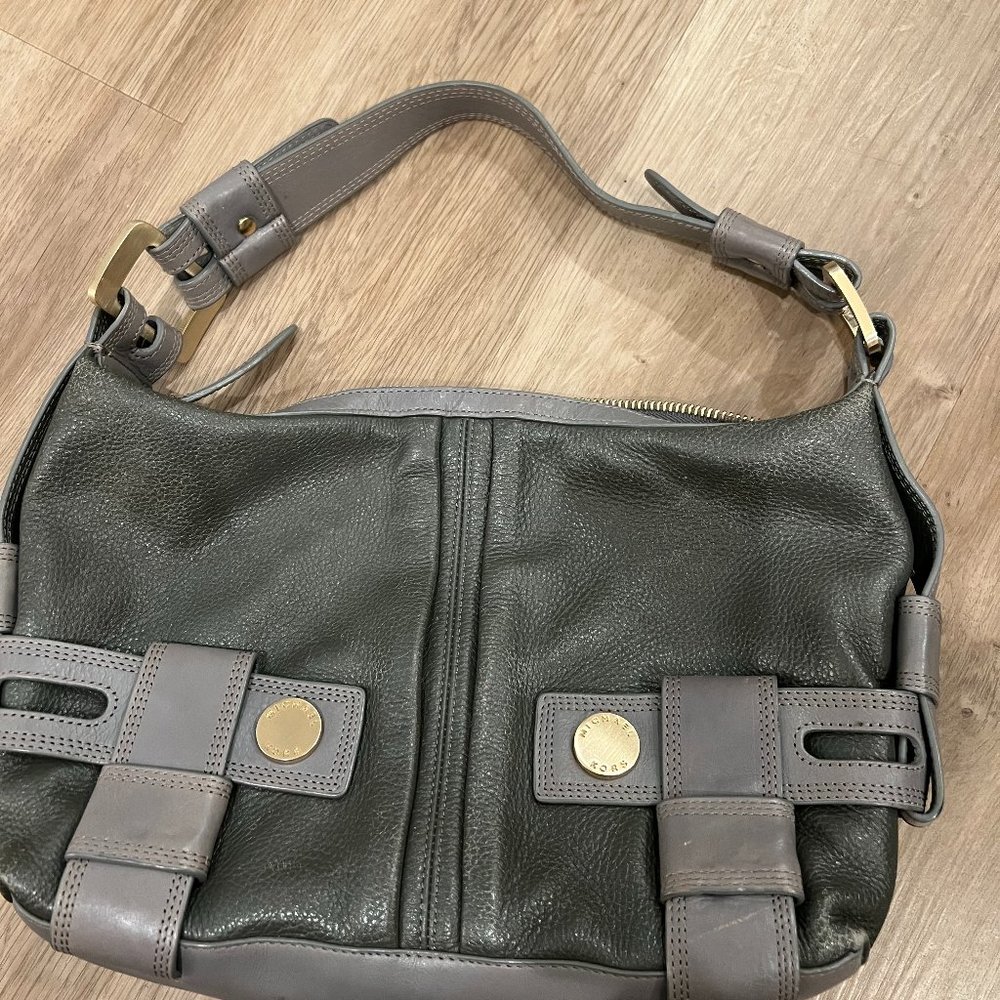 Michael Kors Gray Leather Purse